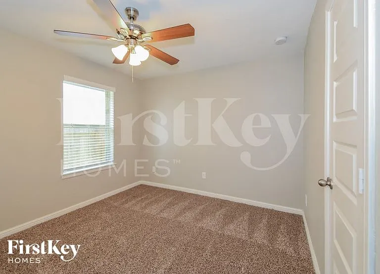 4818 La Piedra Ln — Photo 13