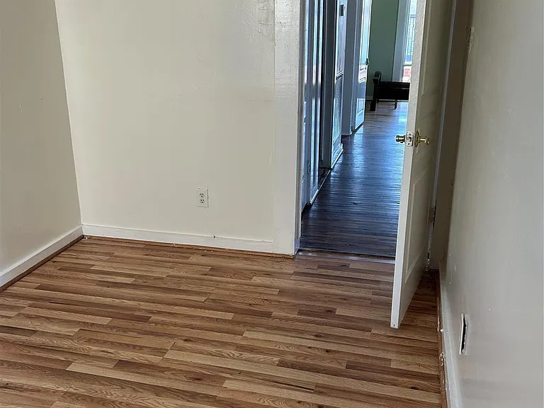 1622 Pannell St — Photo 6