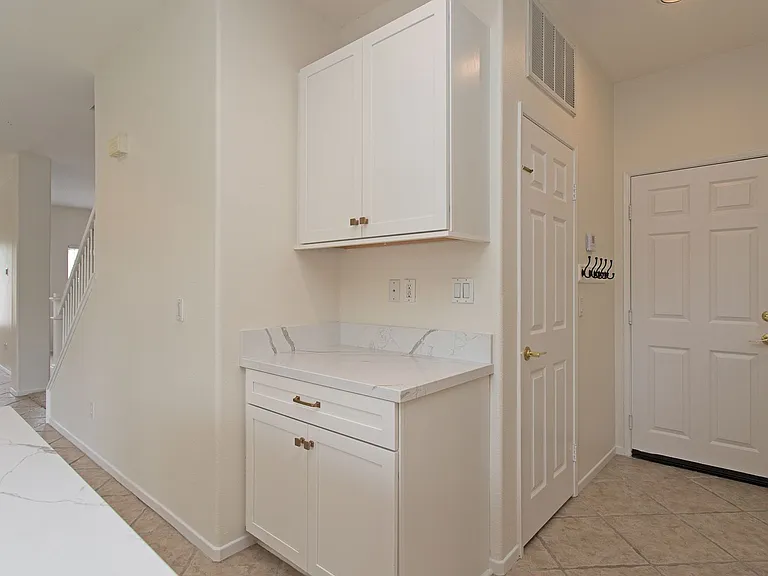 2159 Island Shore Way — Photo 16