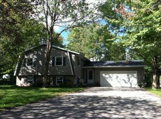 510 Aubin St, Peshtigo, WI 54157