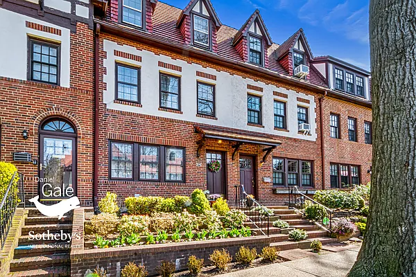 Rented by Daniel Gale Sotheby's International Realty | media 15