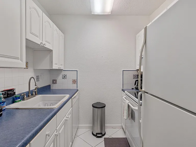 2565 S Ocean Blvd #208 — Photo 8