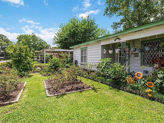 3rd image of 5512 Nightingale Dr