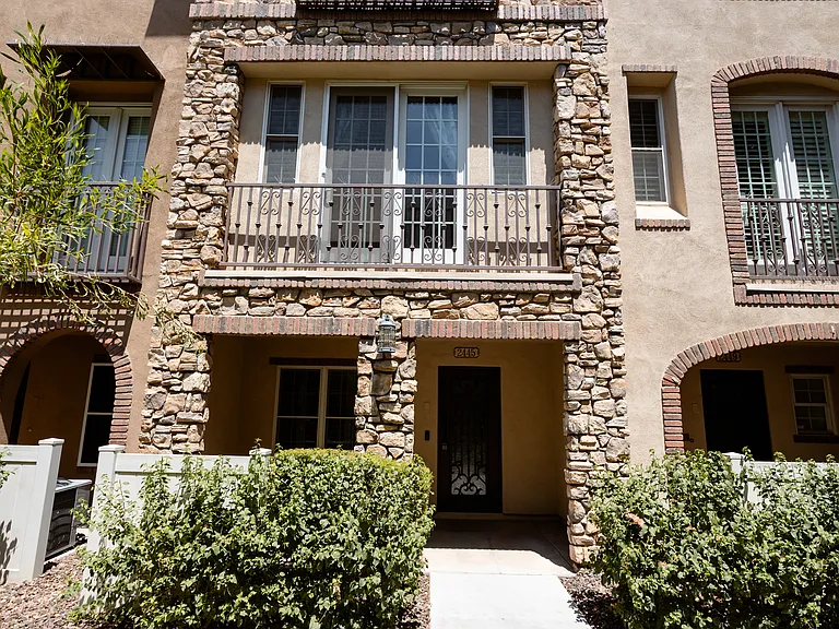 2445 E Montecito Ave — Photo 1