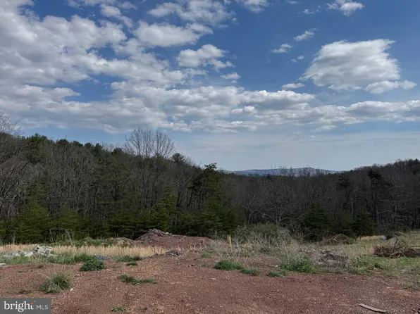 20 Sleepy Meadows Trl, Augusta, WV 26704