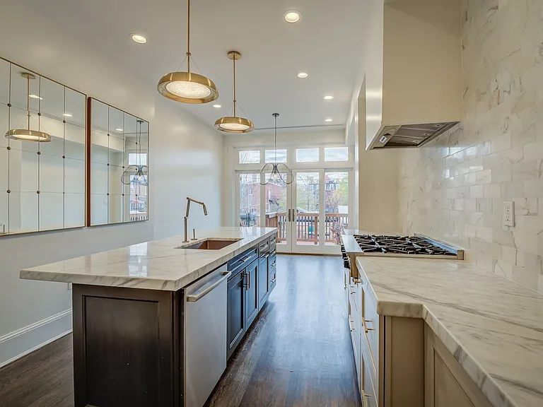 1022 Park Rd NW — Photo 10