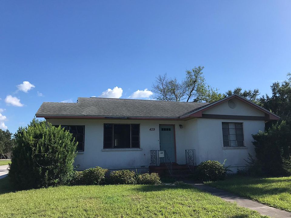 1st image of 429 Wildwood Way