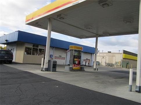 1st image of 7901 Blondo St