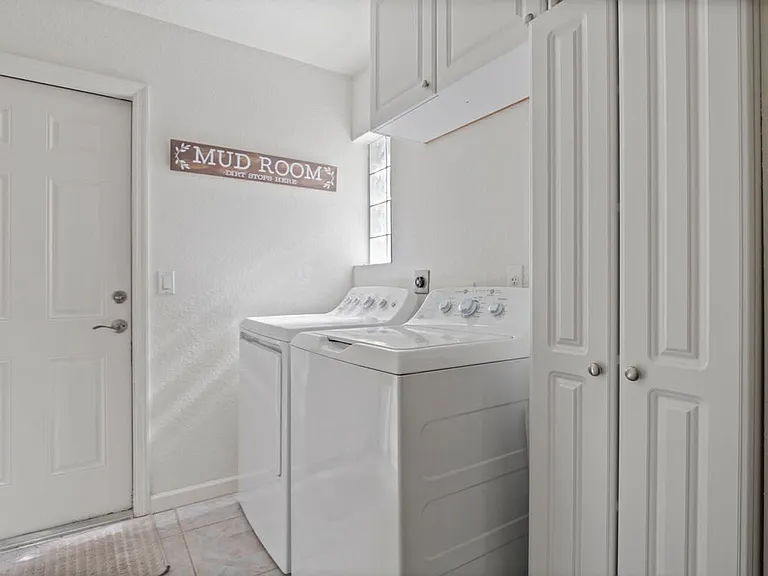 Laundry Room Cabinet