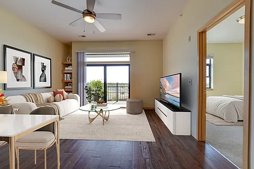 McKenzie Place Apartments Photo 1