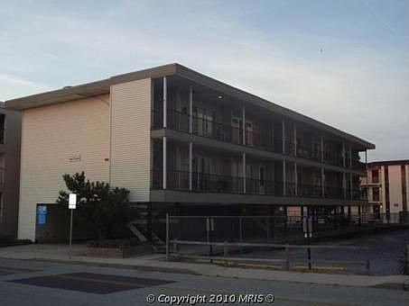 1st image of 10 68th St #8