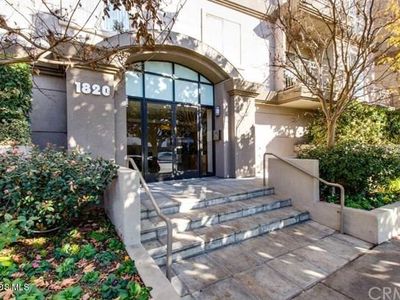 1820 S Beverly Glen Blvd APT 107, Los Angeles, CA, 90025