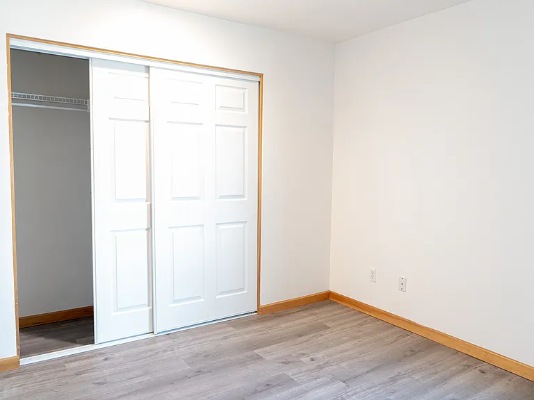 606 NW Naito Pkwy #A8 — Photo 8