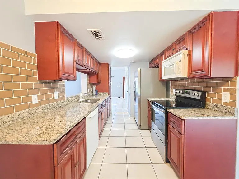 1412 Asti Ct — Photo 17
