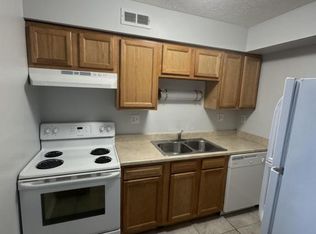 3893 Bennett Rd, Cincinnati, OH 45245