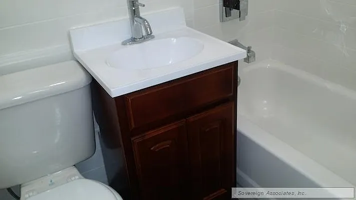 Rented by Sovereign Associates | media 10