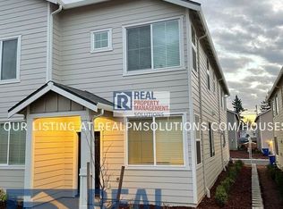 78 NE 134th Pl, Portland, OR 97230