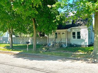 1355 Maple St, Niles, MI 49120