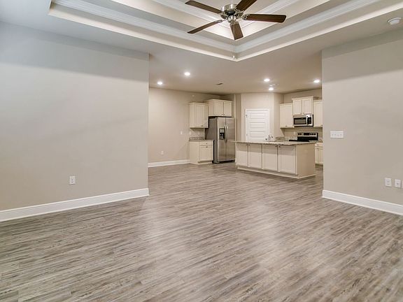 5th image of 10880 Deer Run Blvd