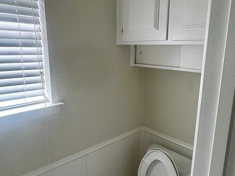 613 Overland Trl — Photo 18