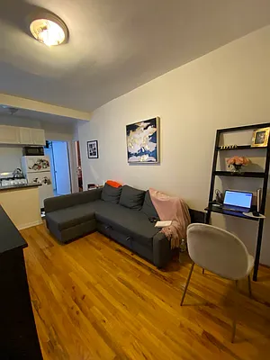 Rented by City Connections Realty | media 9