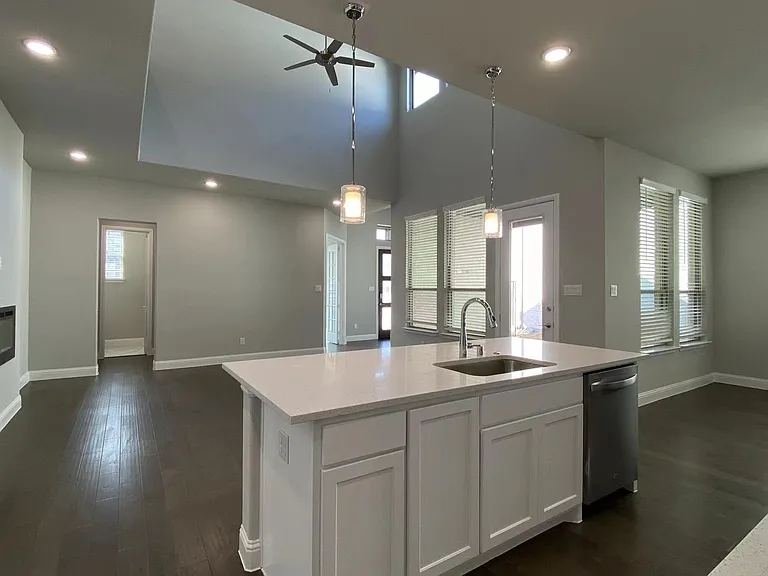 13034 Scissortail Dr — Photo 28