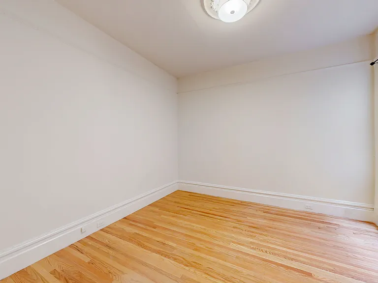 523 Waller St #525 — Photo 14