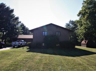 614 N 50 W, Valparaiso, IN 46385