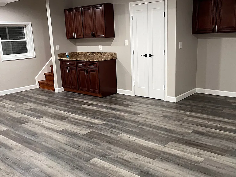 3355 Gallows Rd — Photo 3