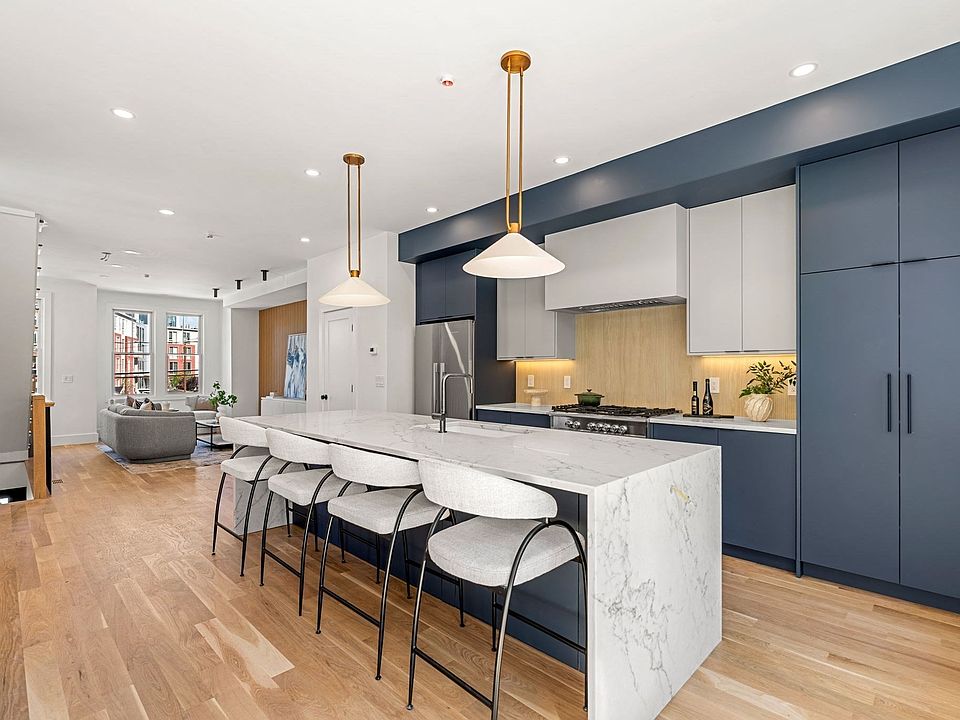 1st image of 17 Lothrop St #17