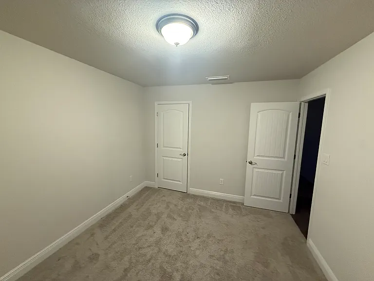 23257 Ridgewood Dr — Photo 9