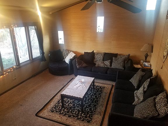 2nd image of 12654 Parkside Ave
