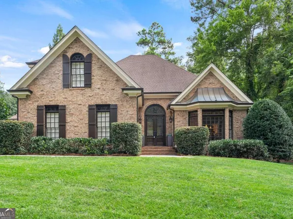 2805 Shady Valley Dr NE, Atlanta, GA 30324