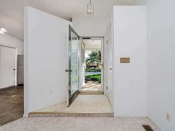 3rd image of 18773 Northview Pl