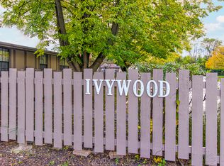 Ivywood Apartments, Bowling Green, OH 43402