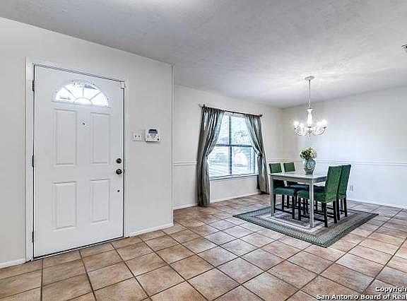 5th image of 3411 Pecan Gap