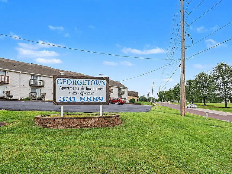 Apartments at Georgetown — Photo 43