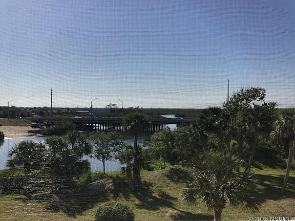 2nd image of 424 Bouchelle Dr APT 303