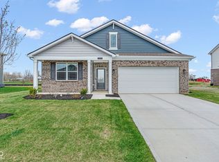 1114 Winterfield Blvd, Franklin, IN 46131