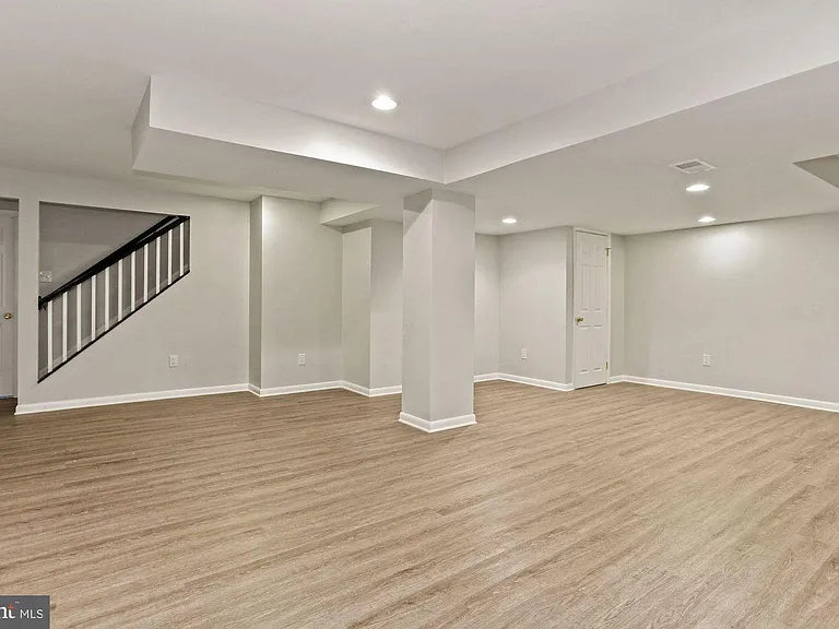 701 Ridge Dr — Photo 46