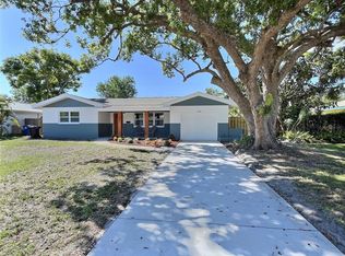 1022 63rd Ave S, Saint Petersburg, FL 33705