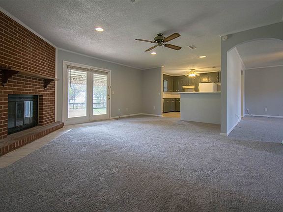 2nd image of 102 Kimberly Dr