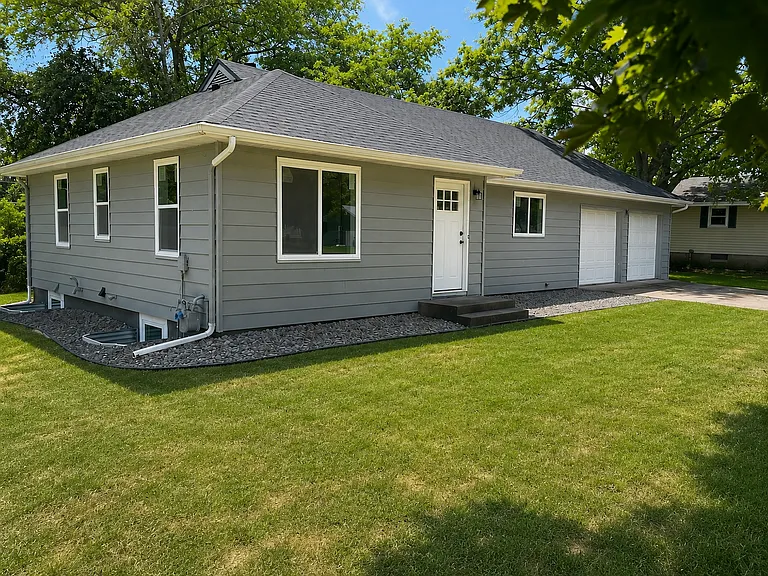4301 Pleasant St SE — Photo 17