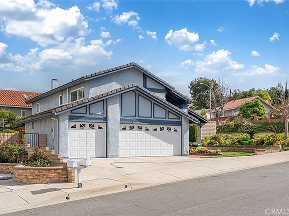 3rd image of 23419 Sand Ridge Rd