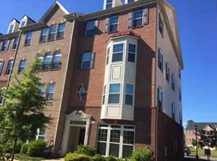 902 Hall Station Dr, Bowie, MD 20721