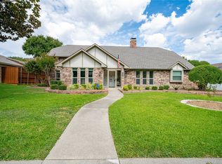 1809 Lake Crest Ln, Plano, TX 75023