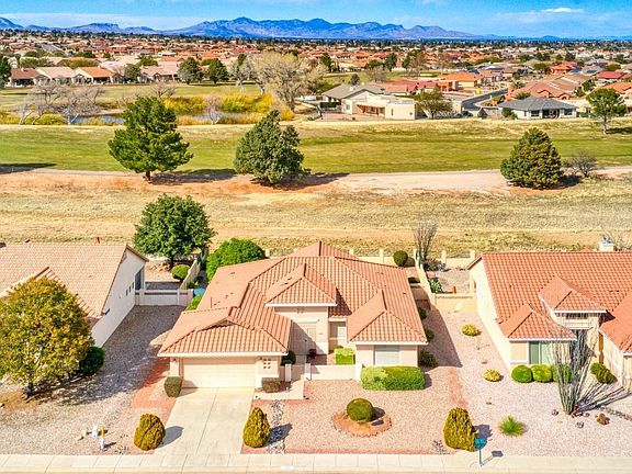 2nd image of 2589 Coral Brooke Dr