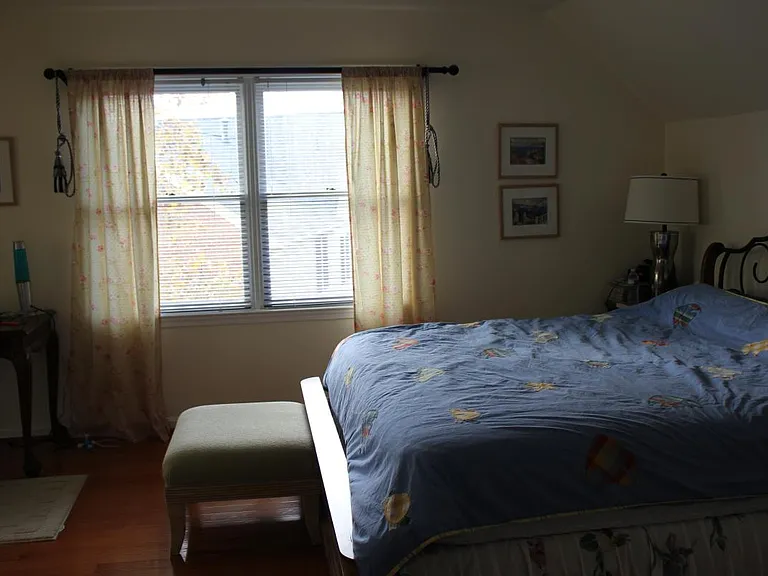 10006 Manor Pl — Photo 13