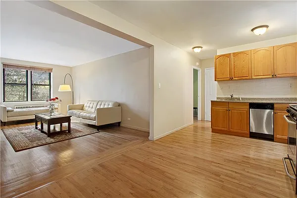 Sold by Douglas Elliman | media 16