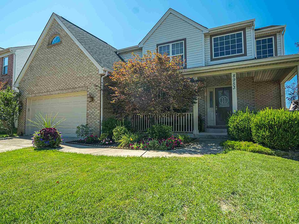 1st image of 8953 Crimson Oak Dr